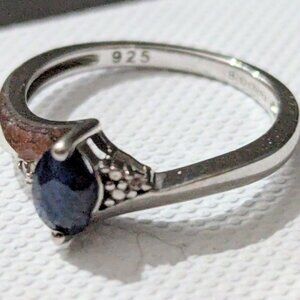 NWTs Real Sapphire & Diamond ring, Silver sz 6, perfect quite luxury, minimalist